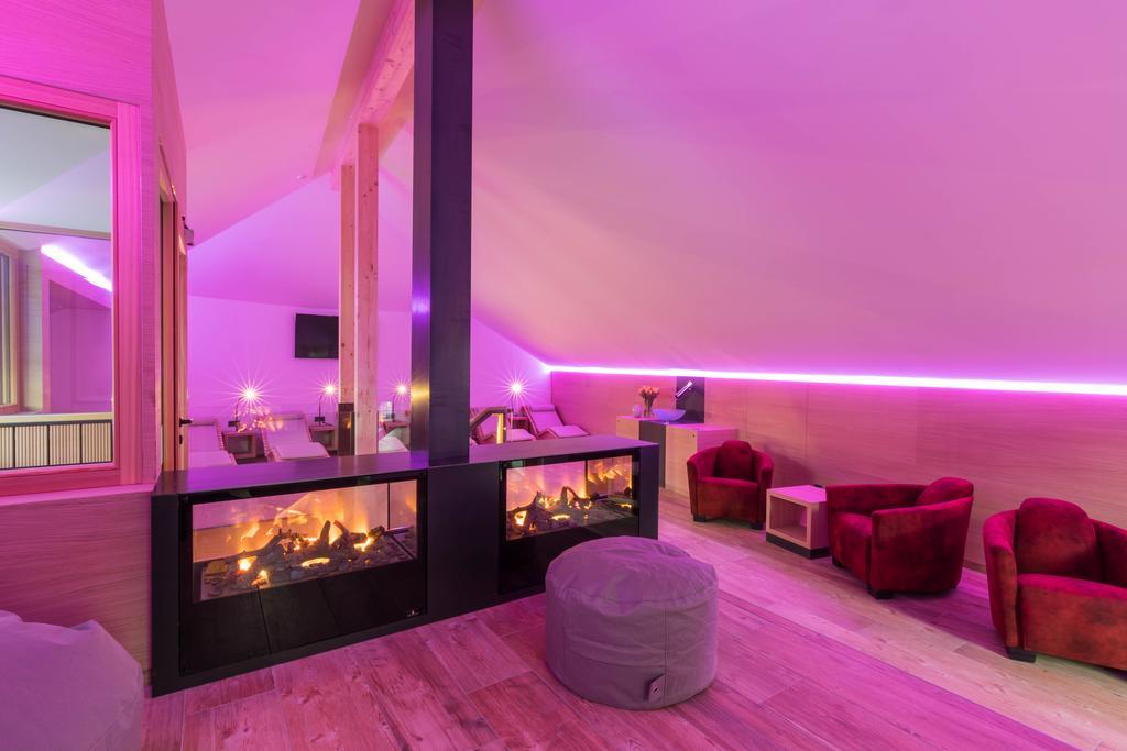 Hotel Gasthof Gruener Baum Glorenza Kültér fotó